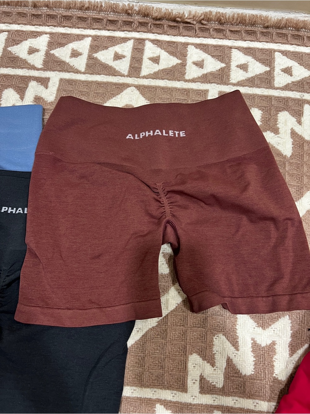 Alphalete lot shorts - Picture 3 of 6